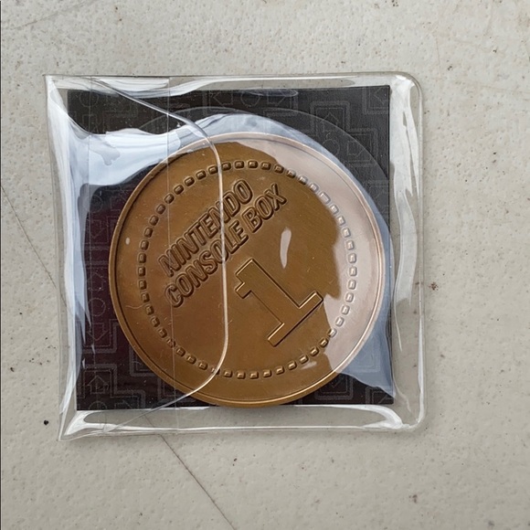 Nintendo Collectors Box - Picture 6 of 8